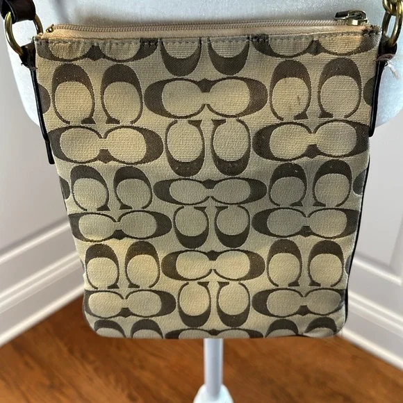 Coach Monogram Crossbody - Picture 3 of 7